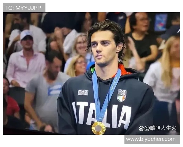 意大利足球明星中谁的颜值最高最受欢迎的帅哥球员盘点