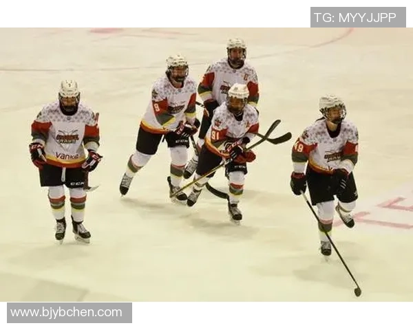 武汉网球队强势领跑联赛积分榜以95分稳居第一位置