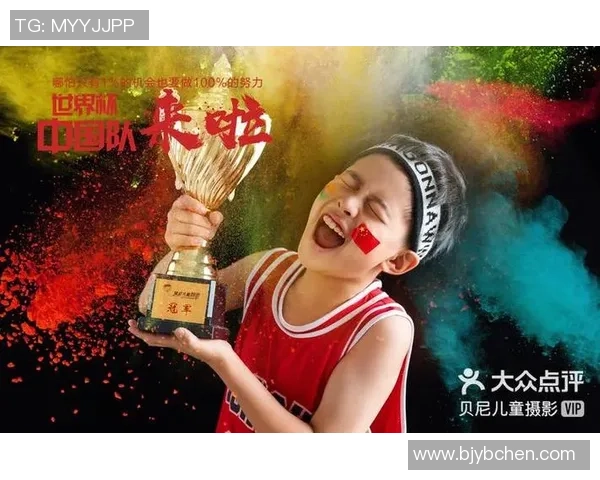 三星足球宝贝展现青春活力与激情魅力引领时尚潮流新风尚