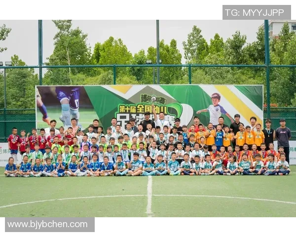 温州开朗足球：激情与梦想交织的绿茵场上绽放青春活力